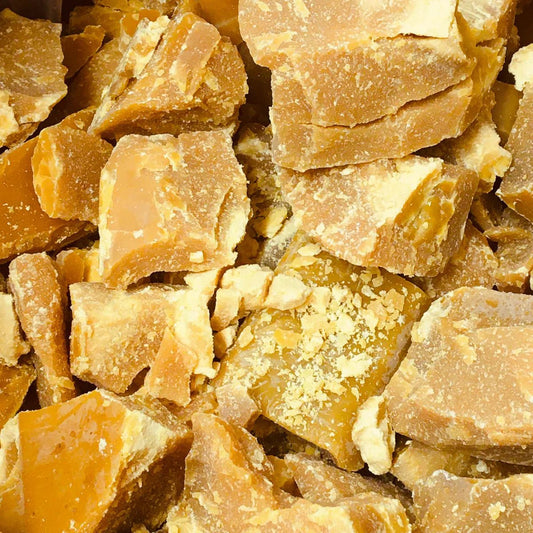 Why Unbloomed, Unwashed Beeswax Is the Foundation of a Balm That Actually Works - PurBalm.com