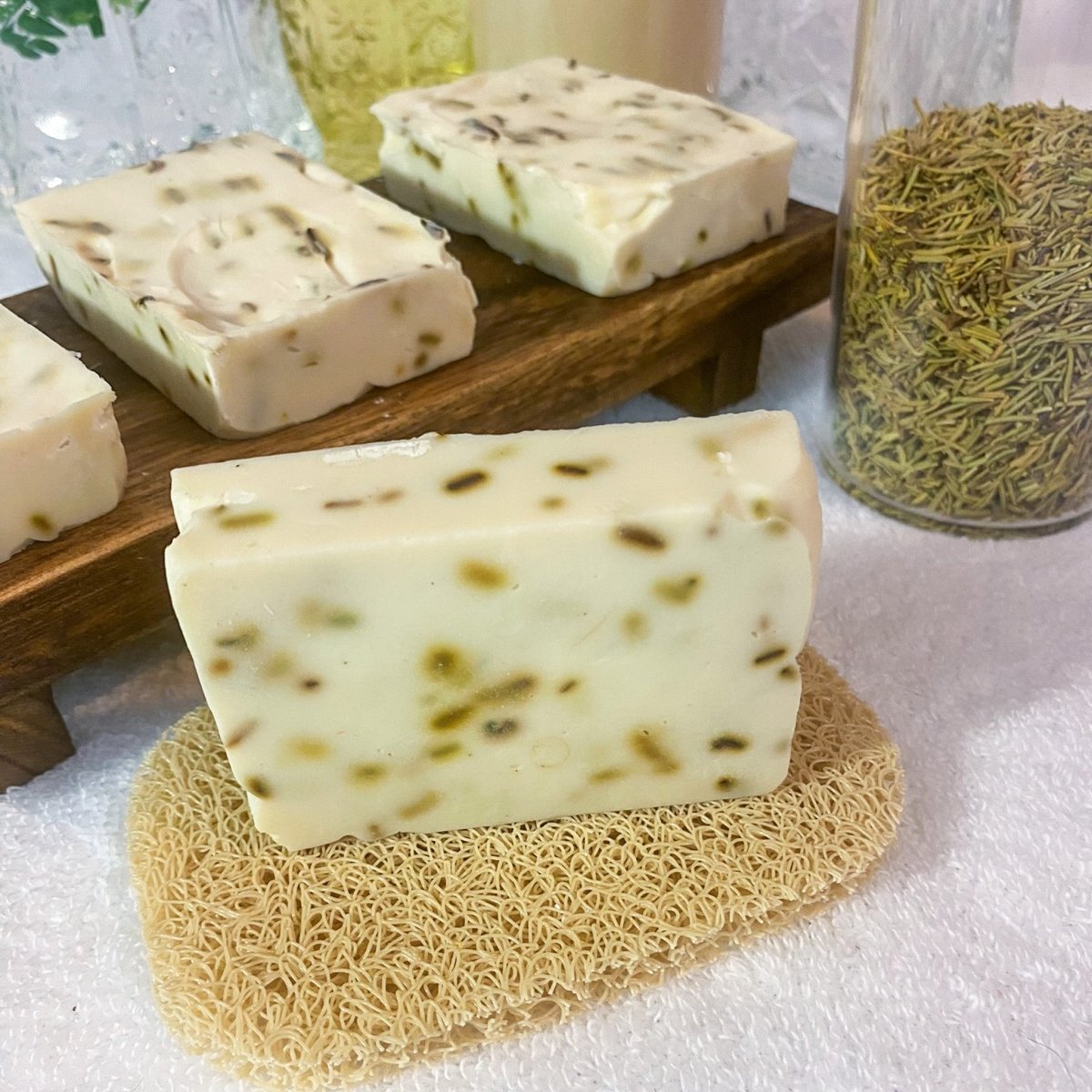 Rosemary Soap 🌿 - PurBalm.com